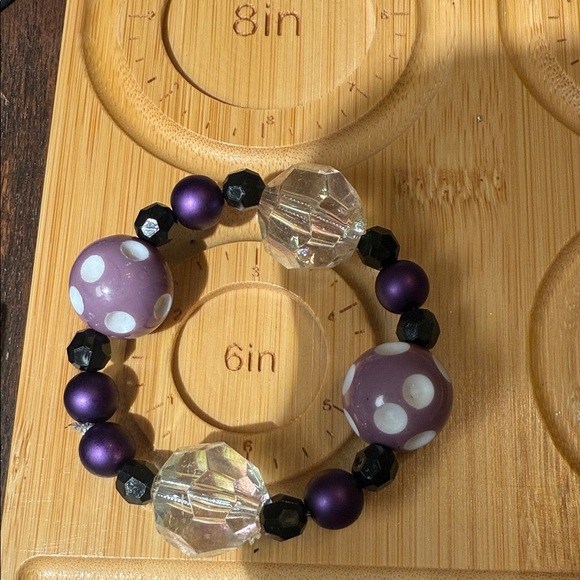 Elegant Purple and Pink Beaded Bracelet - Picture 2 of 6